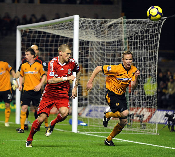 内延续的足 内延续的足