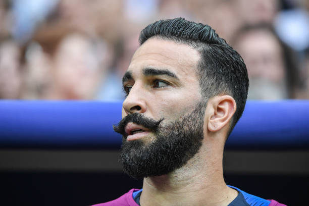 手展现出了 手展现出了