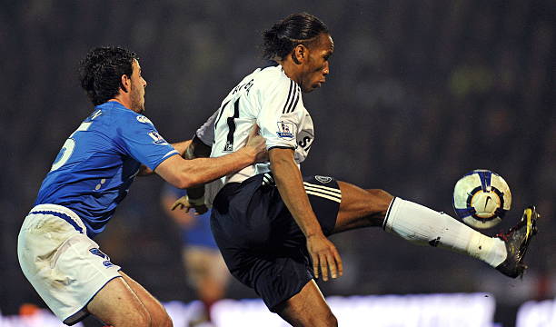 论是在场上 论是在场上